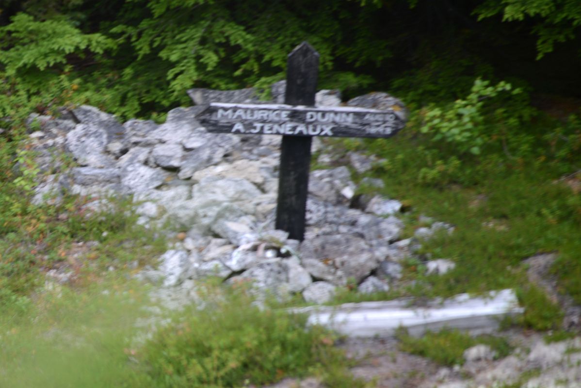 25 Grave of Maurice Dunn Who Was Killed In 1898 Building The Railway From The White Pass and Yukon Route Train On Its Way To Skagway
